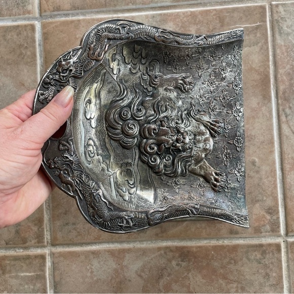 Vintage Japanese Raised Dragon Serpent Butler Crumb Set - Picture 6 of 12